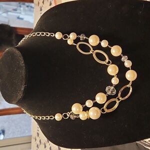 Perls and crystal stones